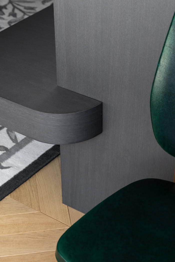 Détail de banc réalisé sur mesure par un architecte d’intérieur de Metz.